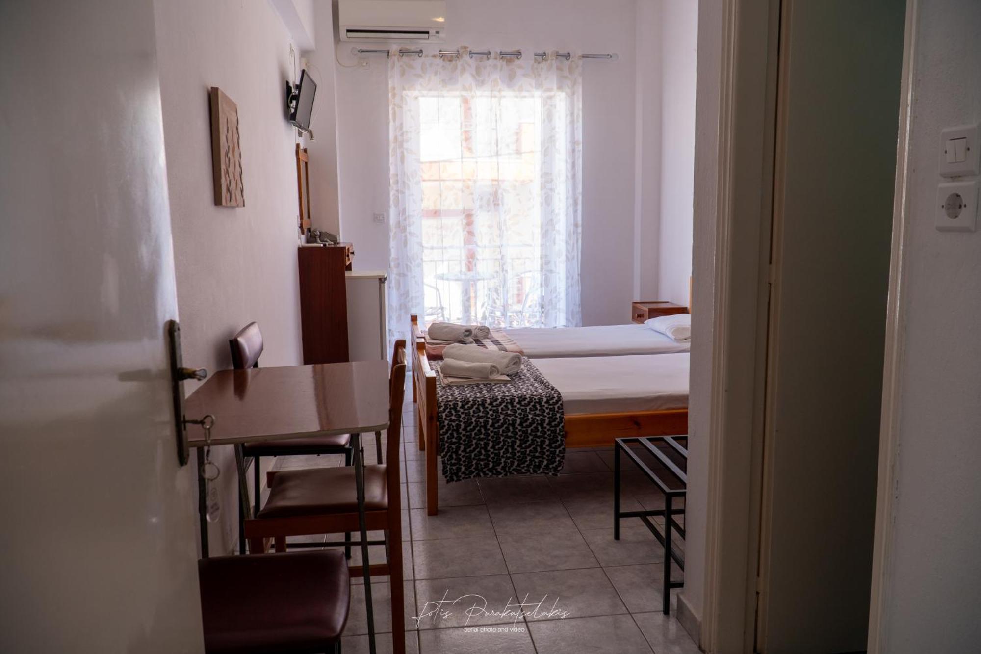 Alina Classic Hotel Loutra Edipsou  Oda fotoğraf